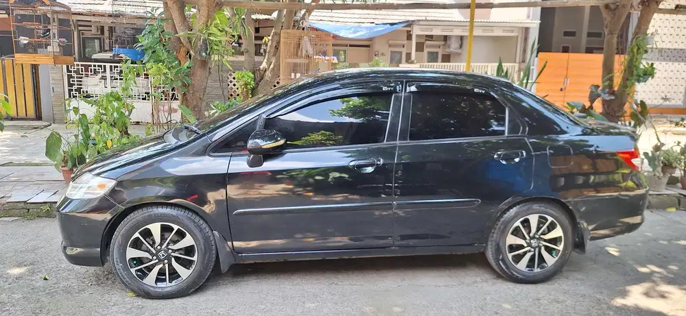 Honda City 2005 Manual mesin adem AC dingin ban velg baru plat Kota