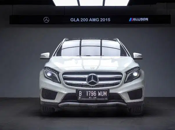 Mercedez-Benz GLA200 1.6 AMG