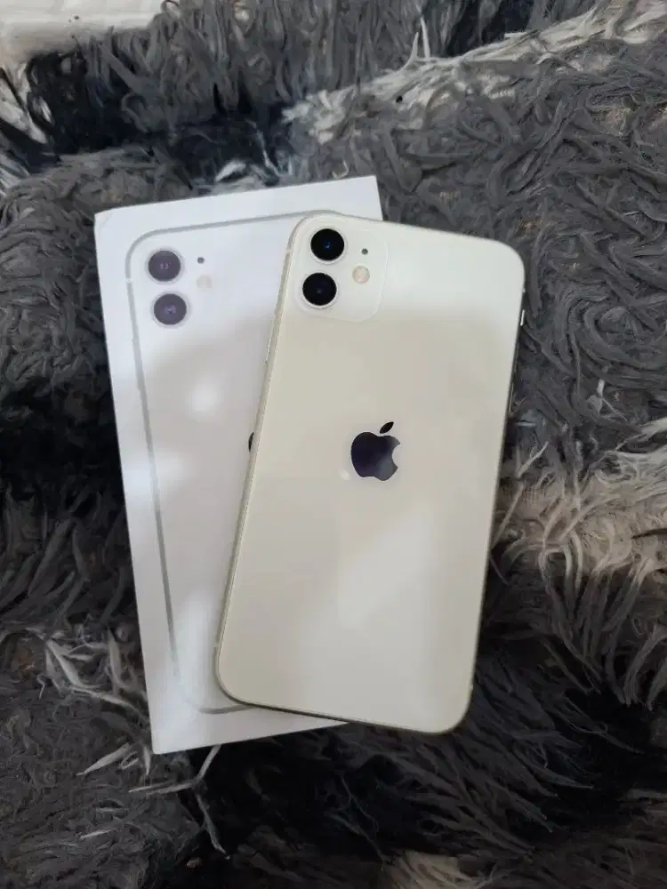 iPhone 11 128 Like New Fullset