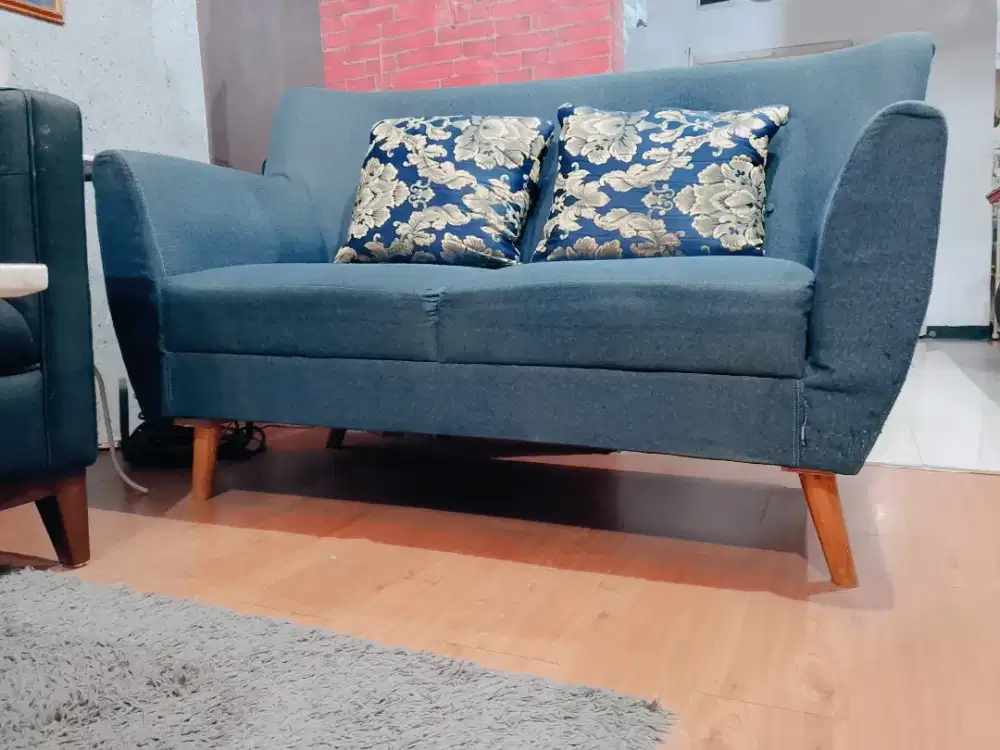 Dijual murah 1 set sofa