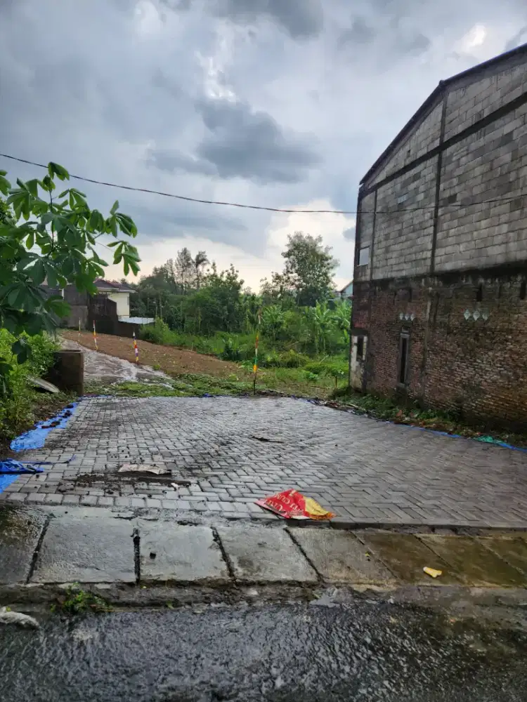 KAVLING NEMPEL DUTA BUKIT MAS BANYUMANIK