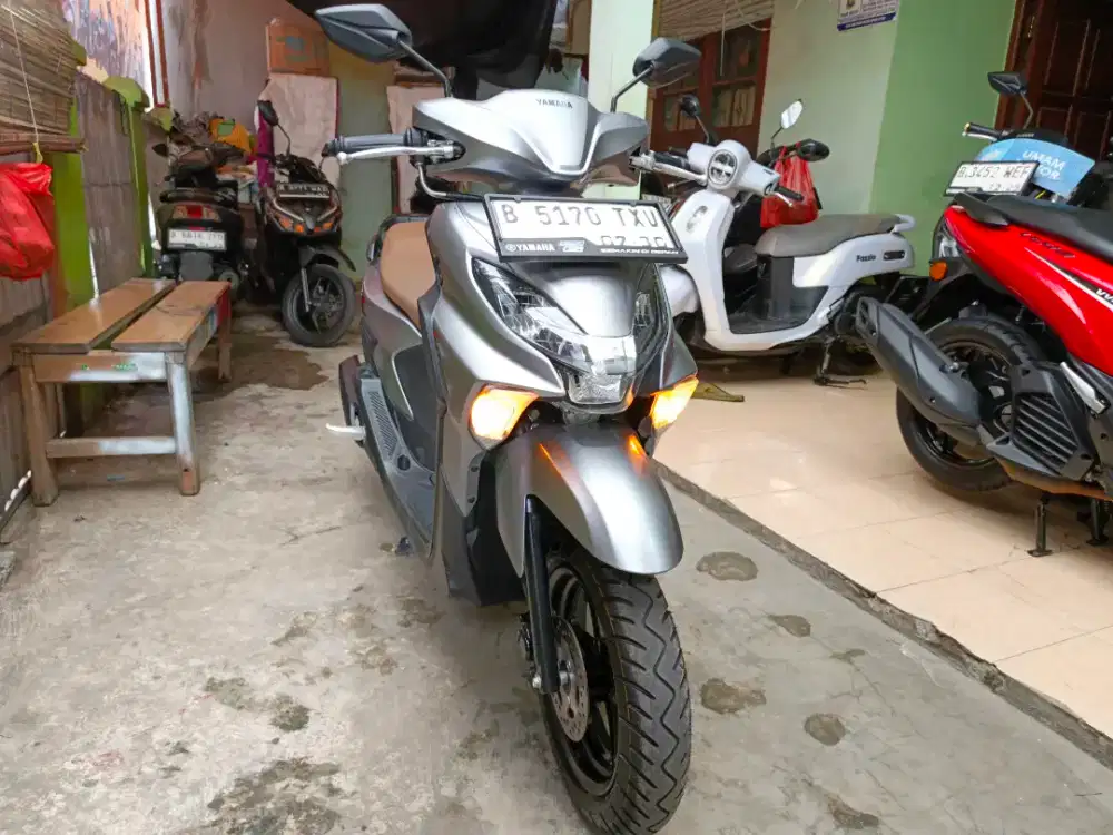 BLN 7 YAMAHA GEAR ULTIMA HYBRID S 2025 BS TT 2024 DI CILEDUG FULL ORI