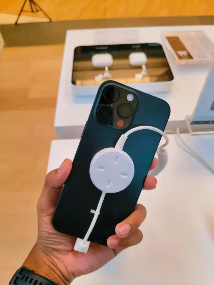 KREDIT IPHONE MURAH, SYARAT KTP AJA PROSES 5 MENIT