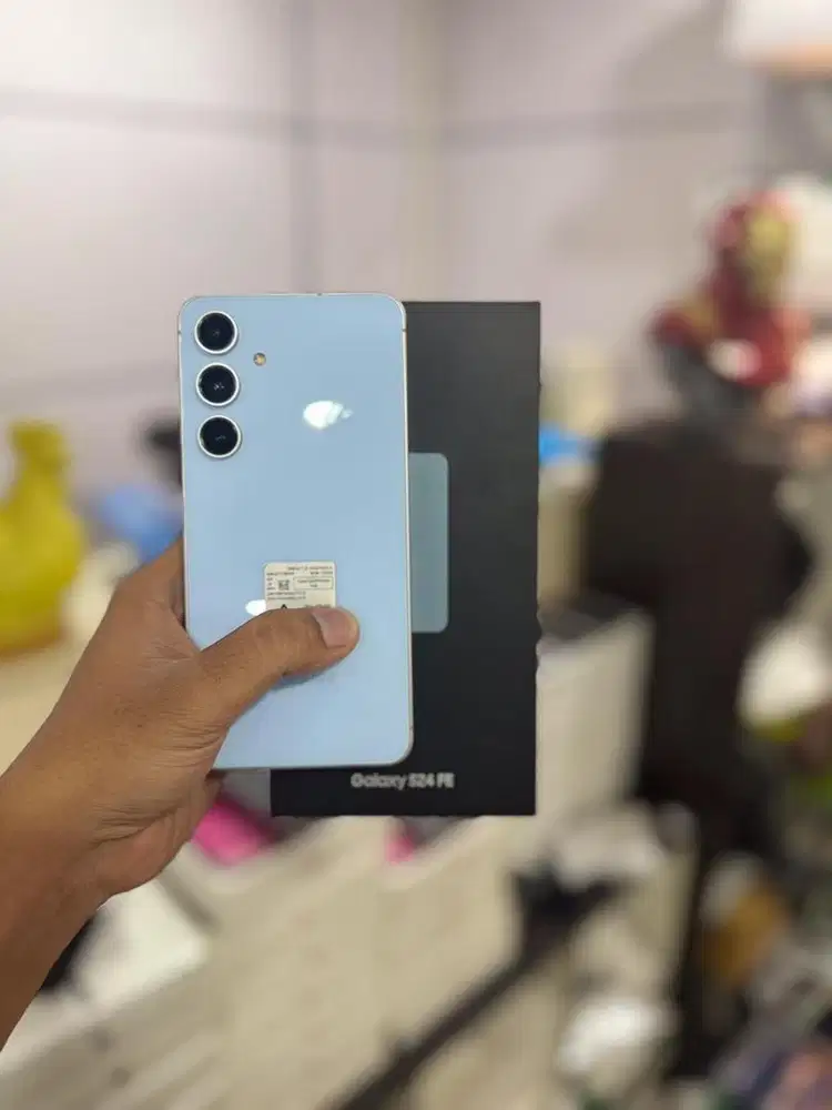 Seken Samsung S24 FE ram 8/128 SEIN.. Fullset Mulus Nominus..