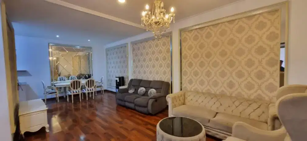 Perumahan Eklusive di Buahbatu Fully furnished 2 Lt sangat terawat