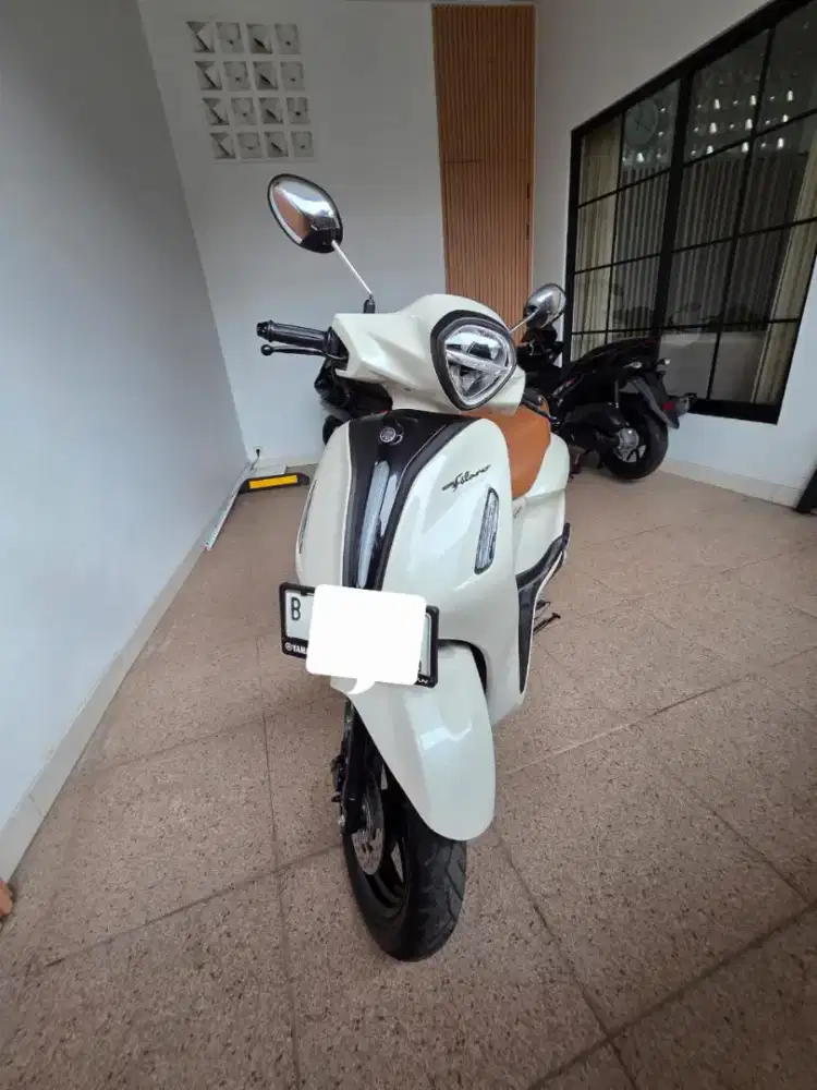 Yamaha Grand Filano Putih 15 Ribu KM