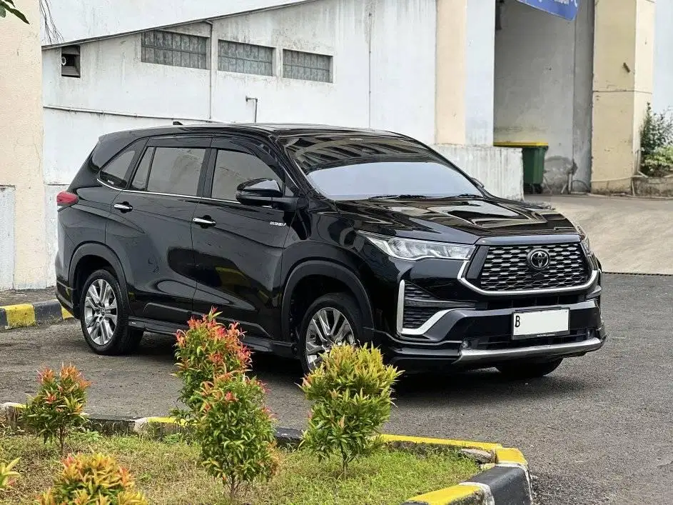 2023 Toyota Innova Zenix 2.0 Q HV Modelista CVT TSS Hitam TDP 26jt