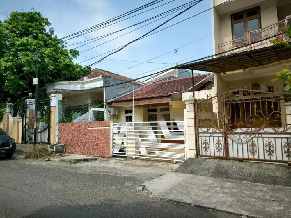 Dijual Rumah hitung tanah di Kelapa Lilin Raya Kelapa Gading