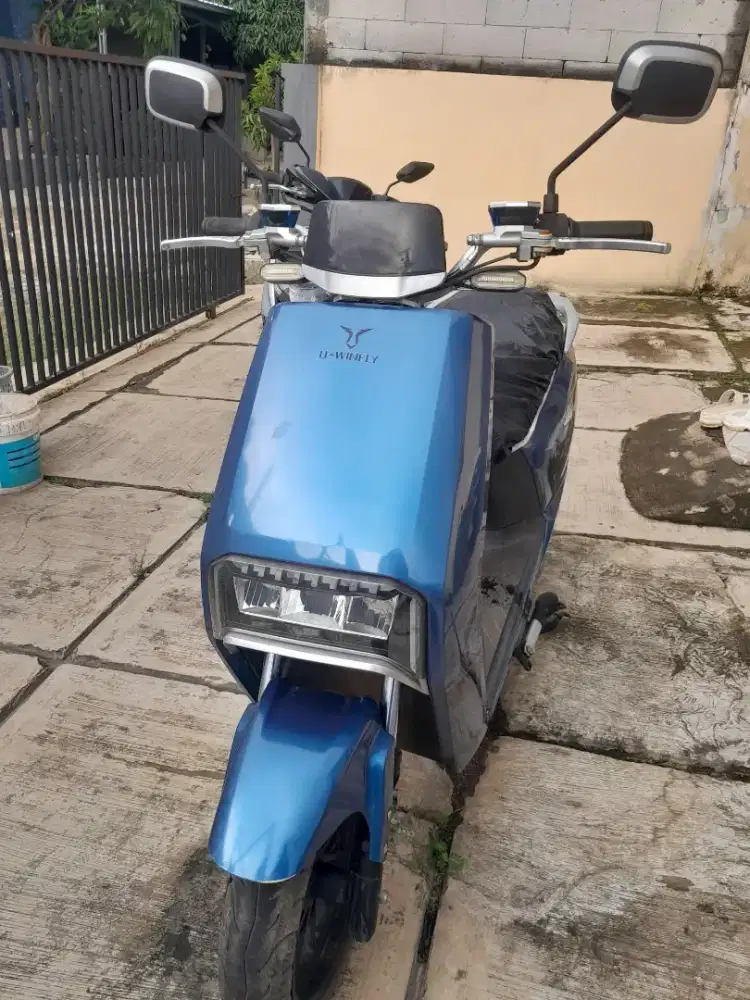 dijual cepat kilat motor listrik winfly
