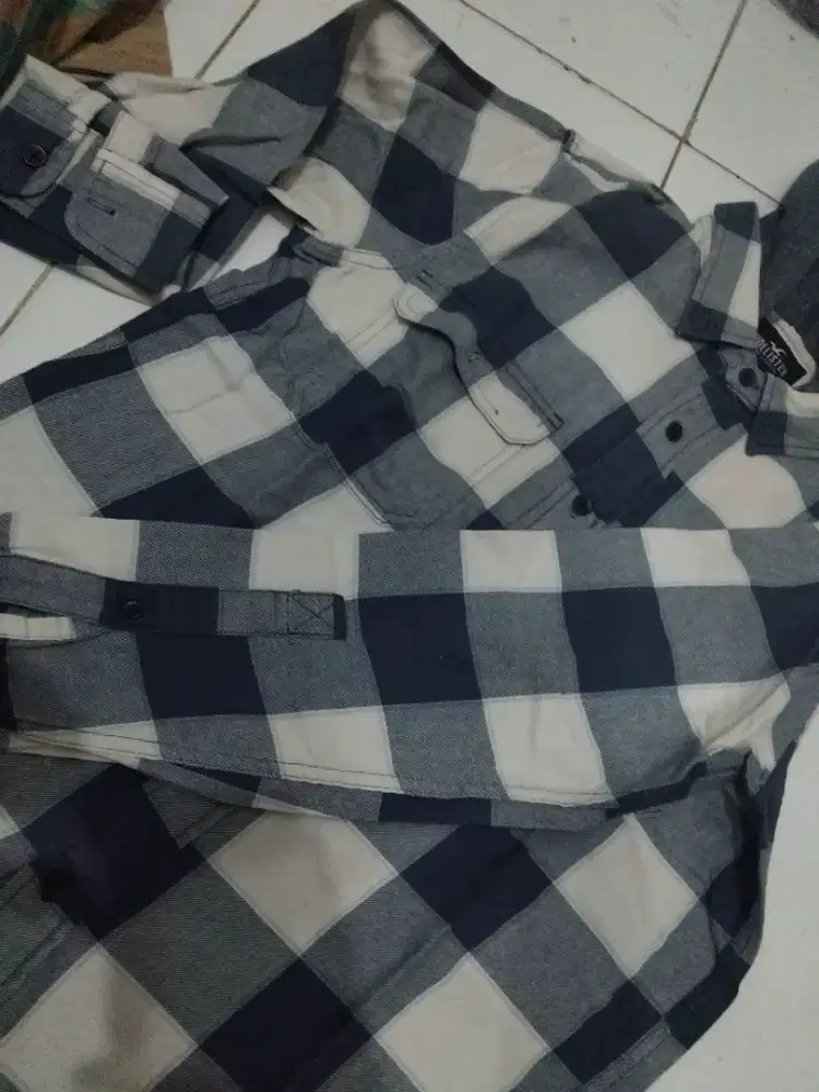 Flanel dengan kupluk