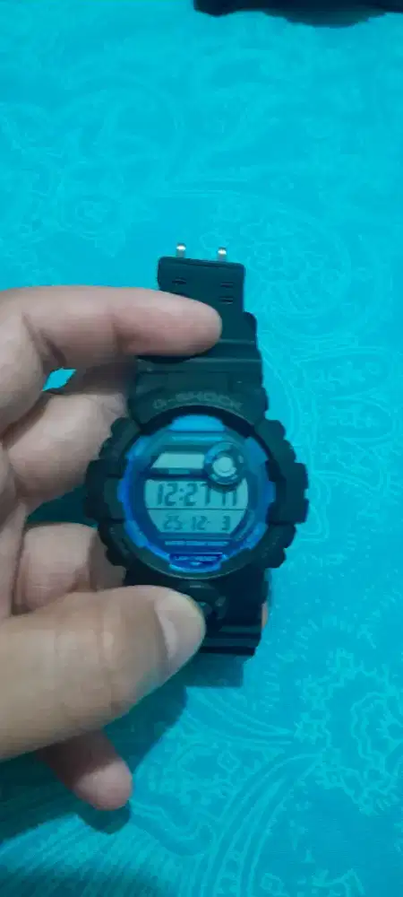Jam casio pria biru