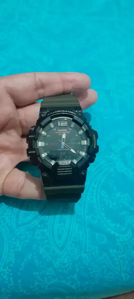Jam pria casio army