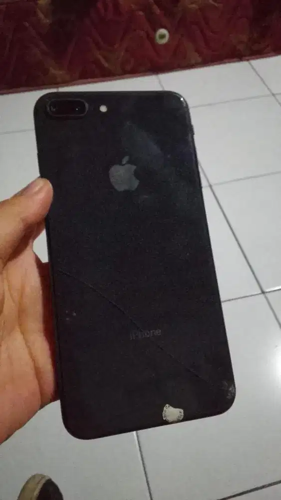 Iphone 8+ 64gb SUDAH REGIS