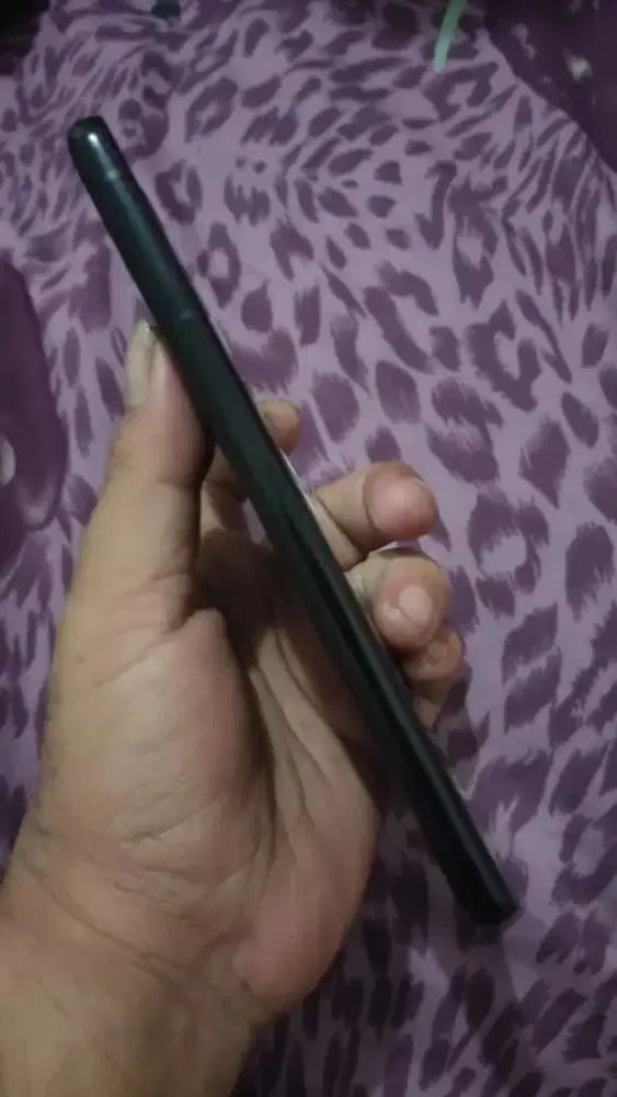 samsung s21 ultra, ram 12/256Gb, fullset ori sein. Like new!