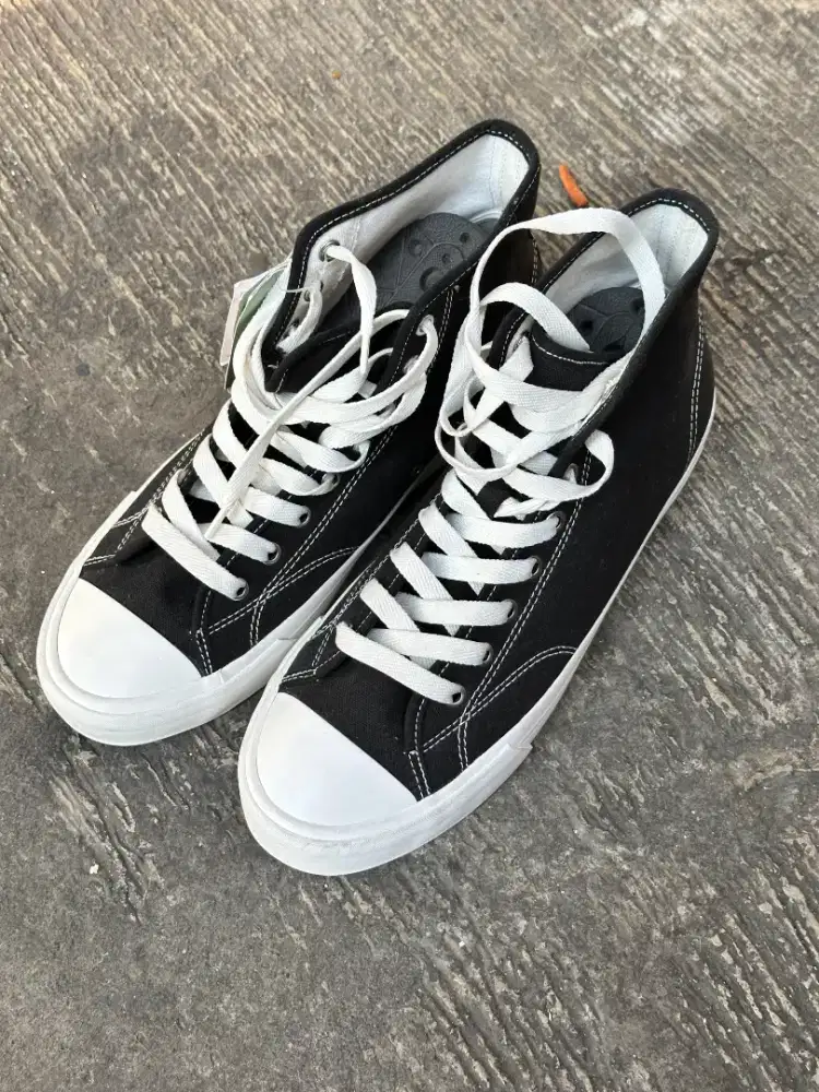 Sepatu h&m baru belum dipakai