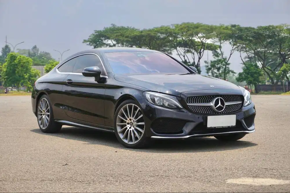 Mercedes Benz C300 Coupe C205 AMG CBU 2017