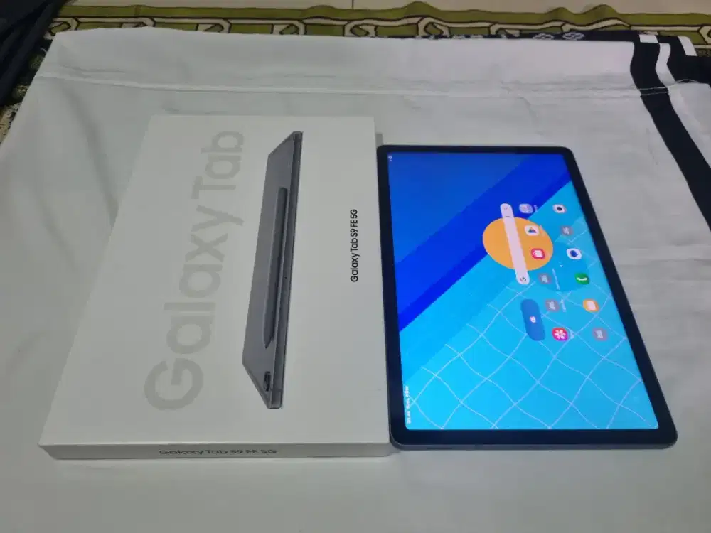 Samsung galaxy tab s9 fe 5g fulset mulus