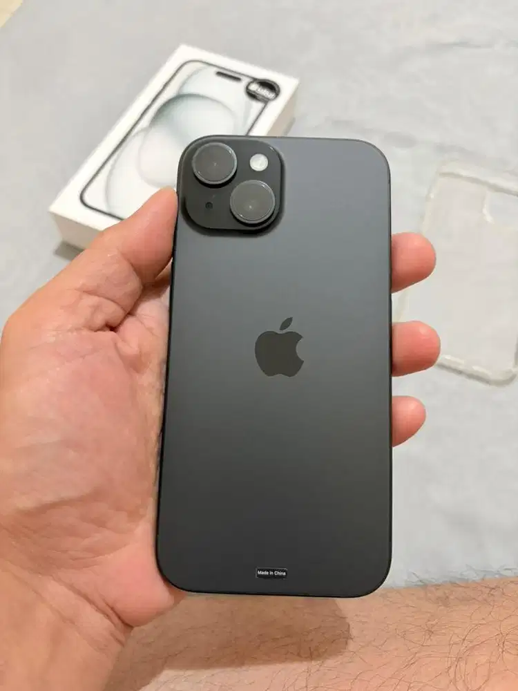 Iphone 15 128 Black BH 100%, Pemakaian Seminggu(Garansi 24 Bln Blibli)
