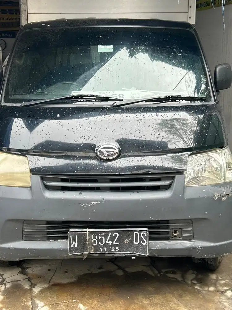 Daihatsu Grandmax Box th 2010