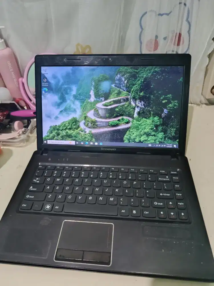 Jual Laptop Cepat! Lenovo G475 (Core i3 | RAM 8 GB)