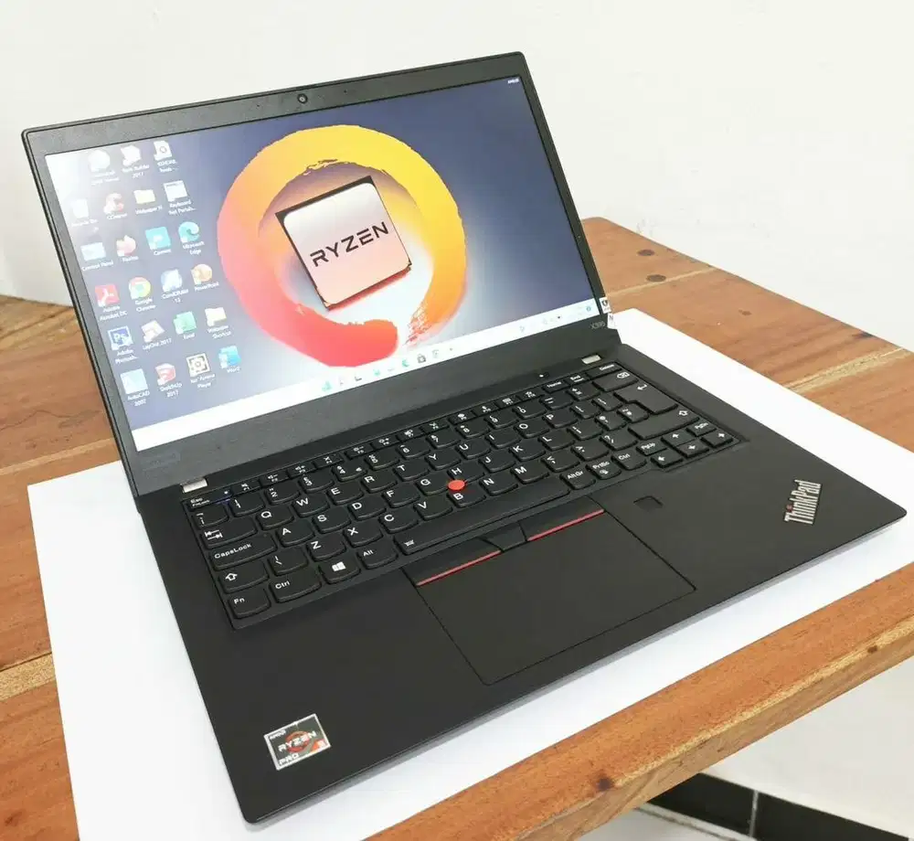 Laptop bekas seperti baru