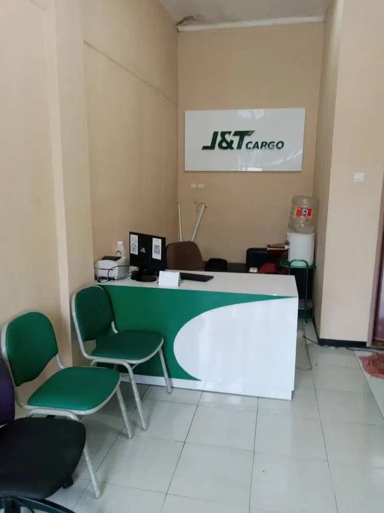 DI CARI KULIR DAN DRIVER PARTIME