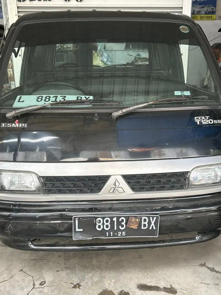 Mitsubishi ColtT120ssBox th 2015