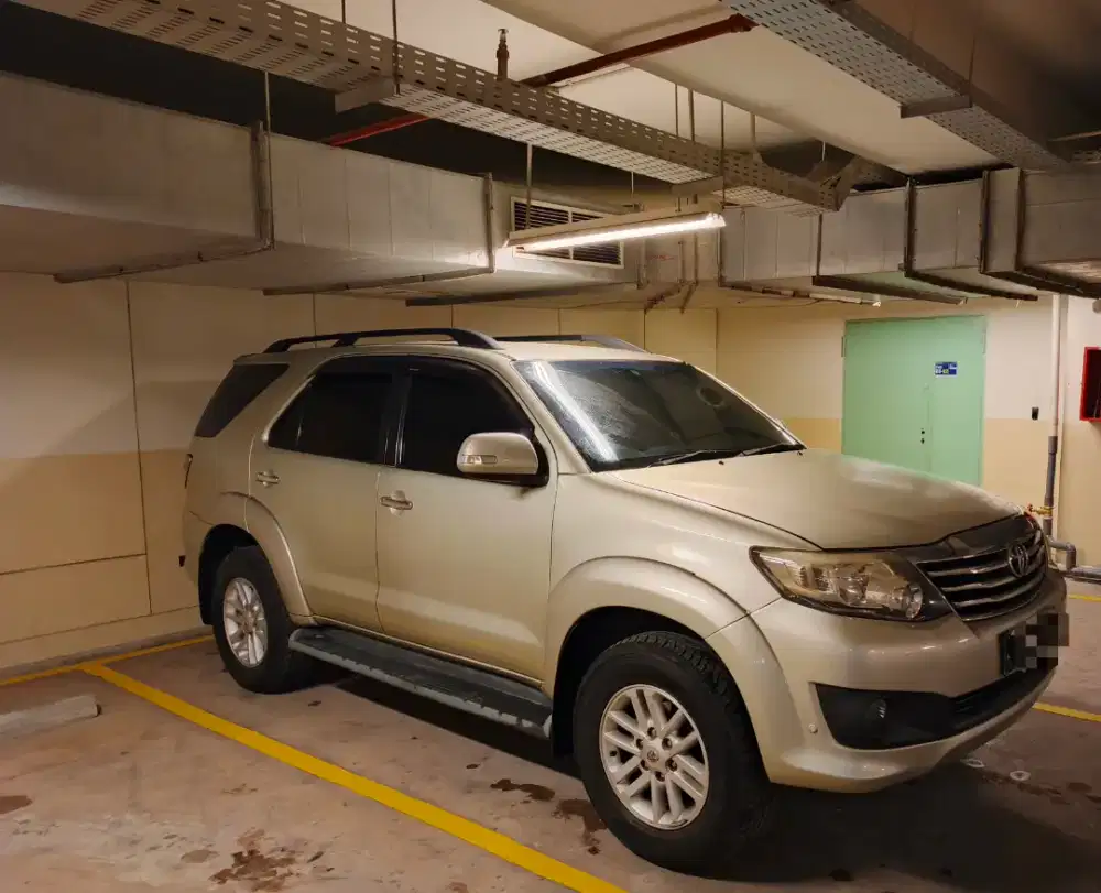 Jual Toyota Fortuner Diesel Matic 2.5 G 2011