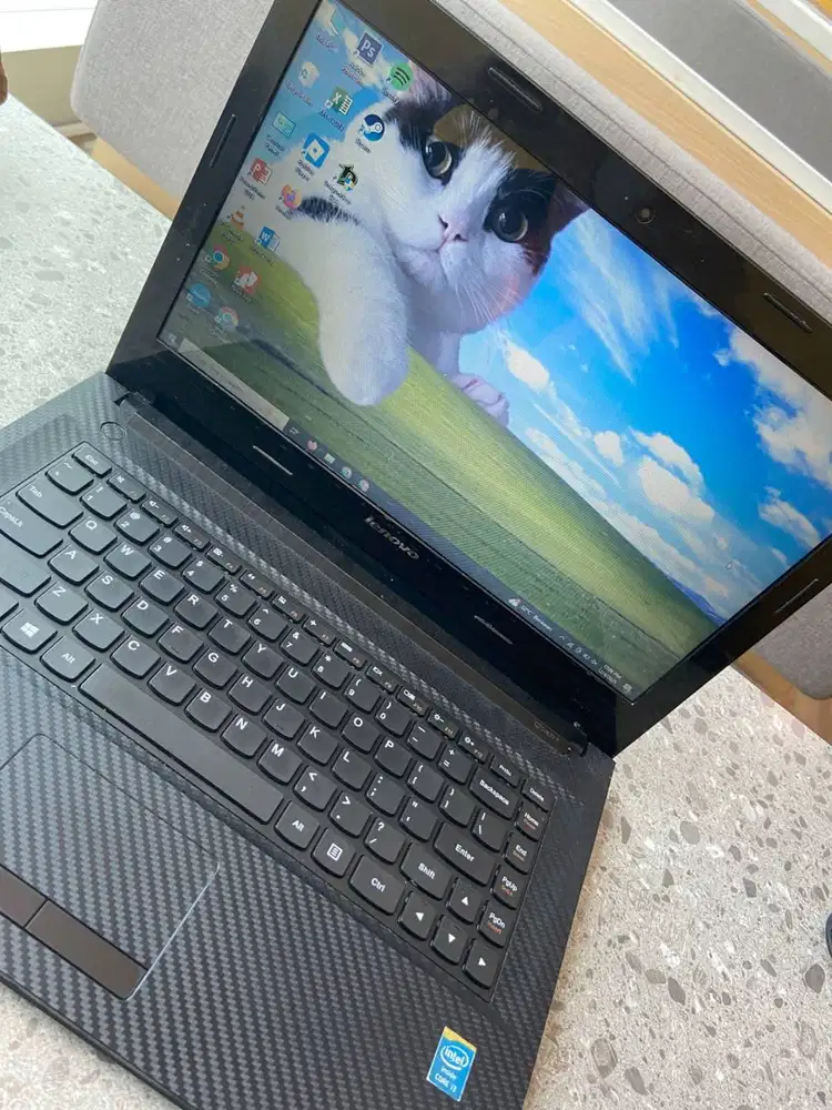 Laptop Lenovo Bekas