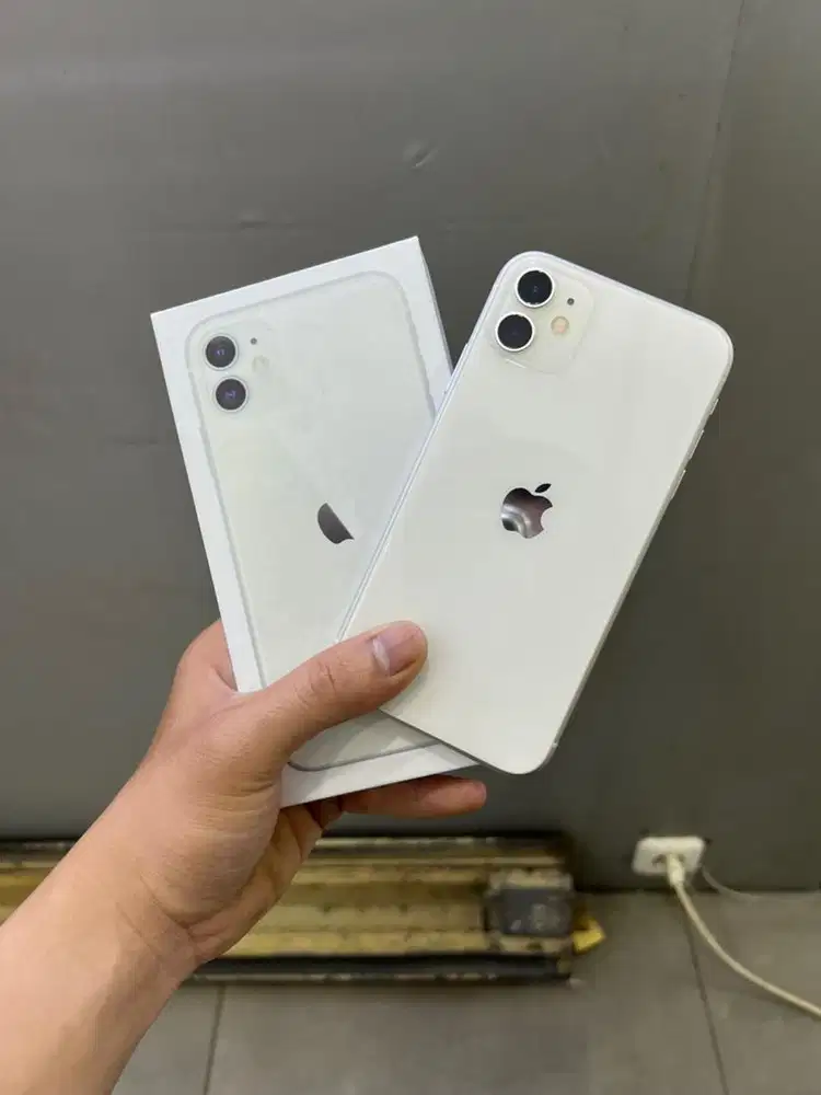 iPhone 11 64GB all operator murah
