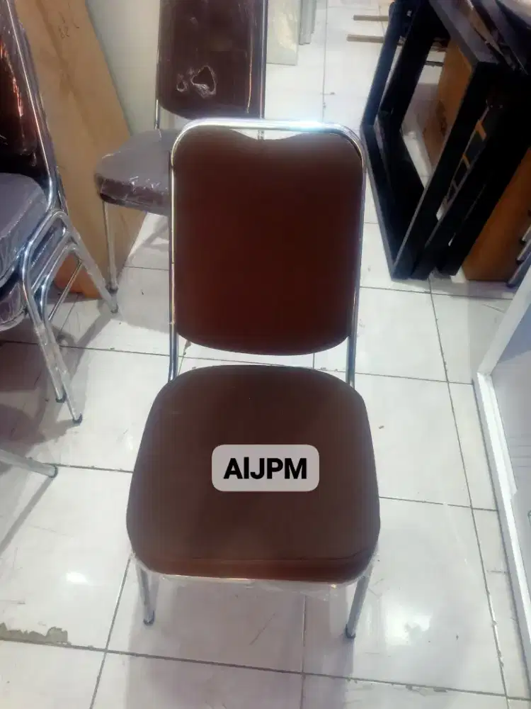 Kursi susun stainless