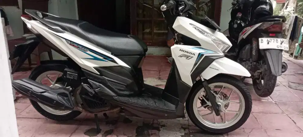 Bismillah.. saya mau jual motor Vario 125 led