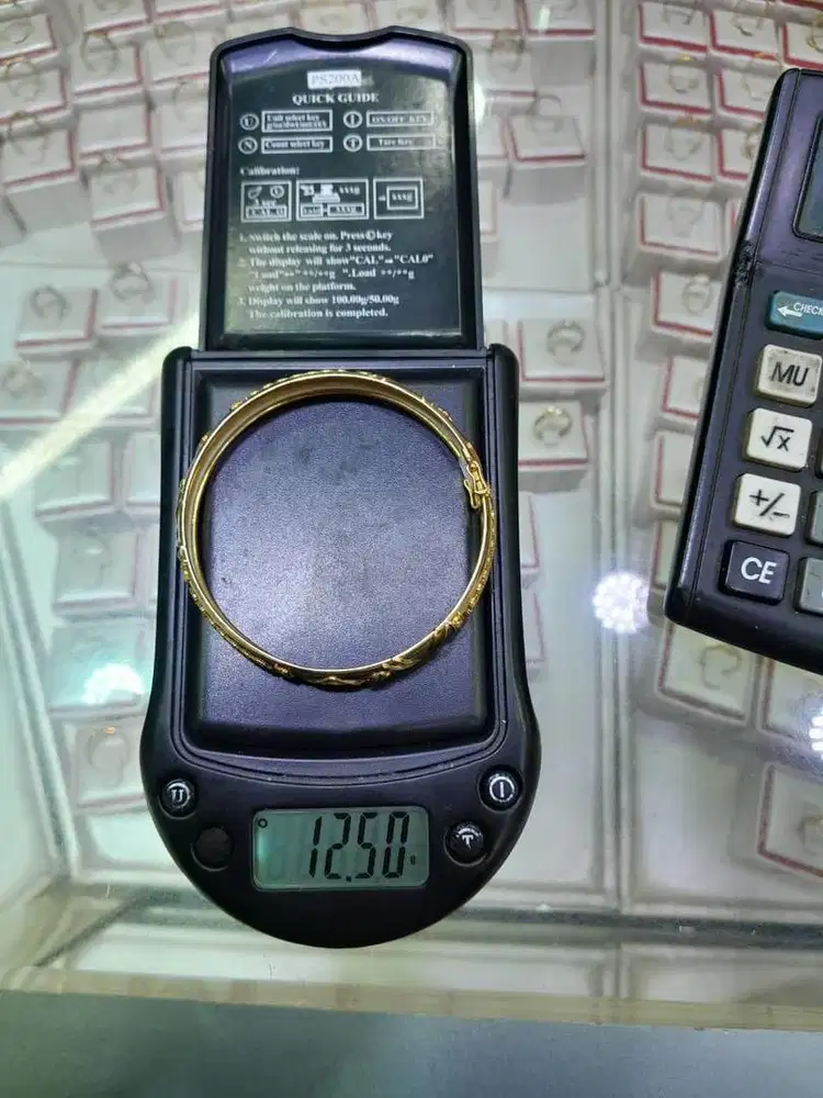 Terima jual beli emas dan berlian