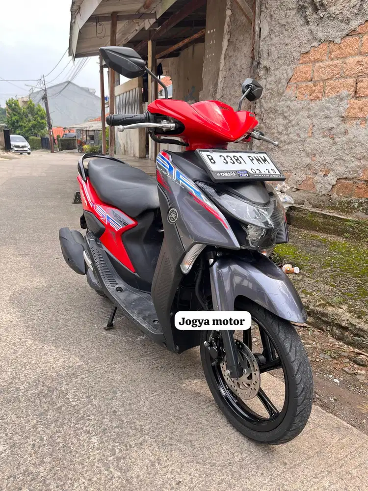 (B) Yamaha gear 125 tahun 2024 cash credit