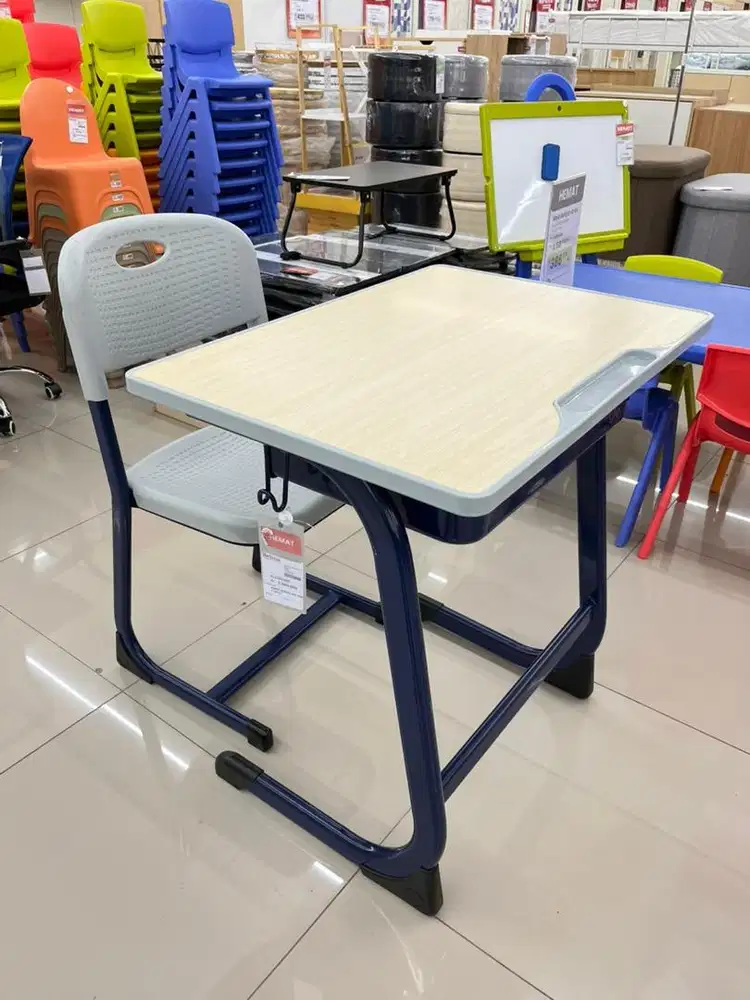 Set Meja Belajar Sekolah