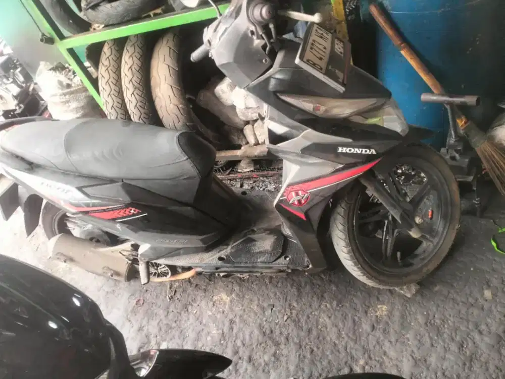 Motor bekas  butuh cepat