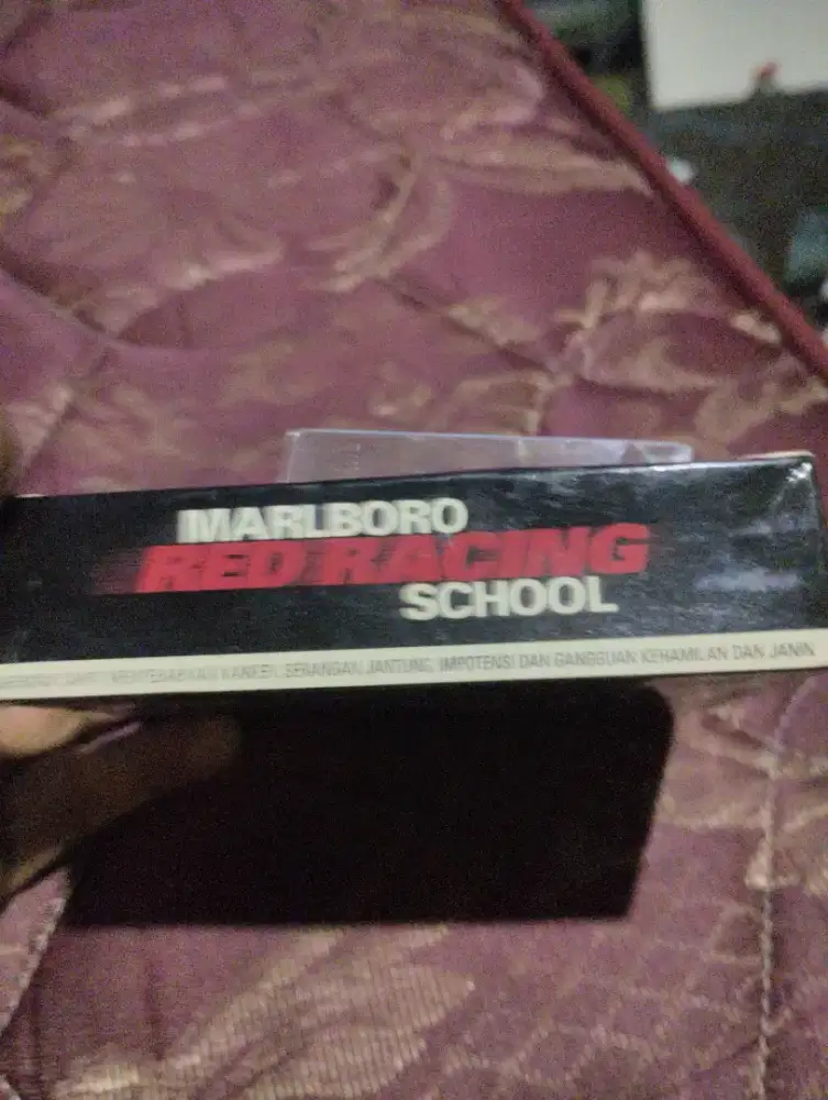 Korek busi marlboro racing school otentik
