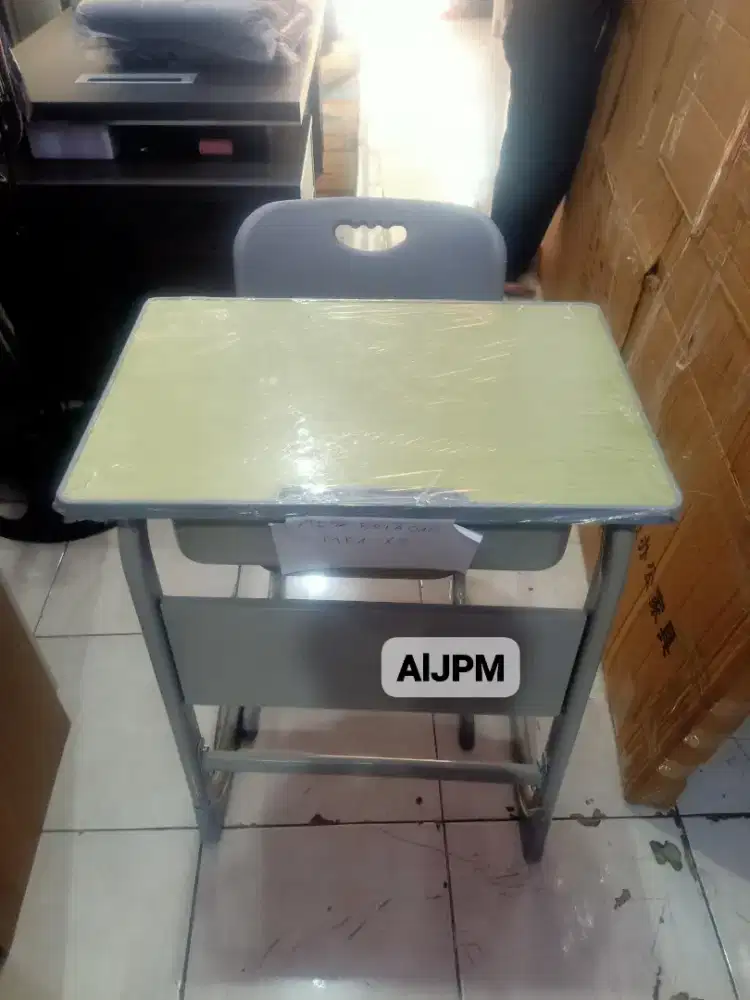 1 Set meja siswa