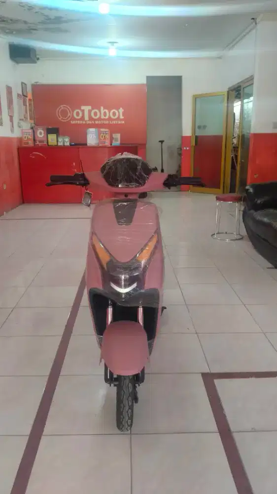 Sepeda Listrik U-winfly D65 Pink