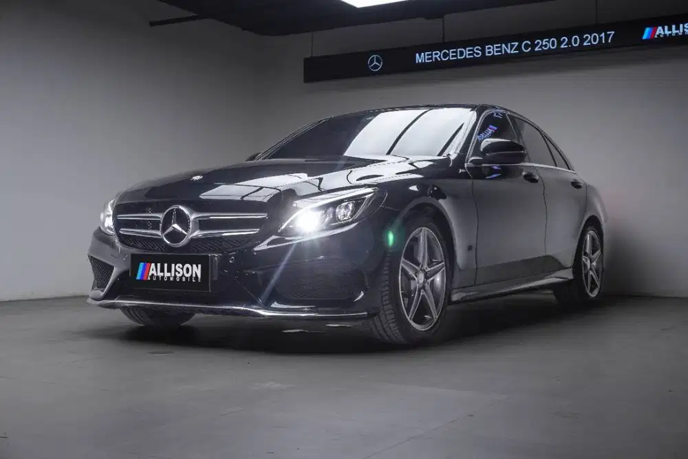 [LOW KM!!!] Mercy C250 (W205) 2.0 AMG Line AT 2017