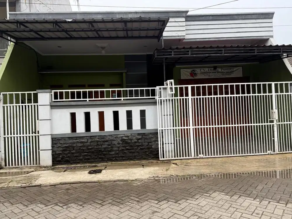 Dijual cepat rumah 1,5 lantai