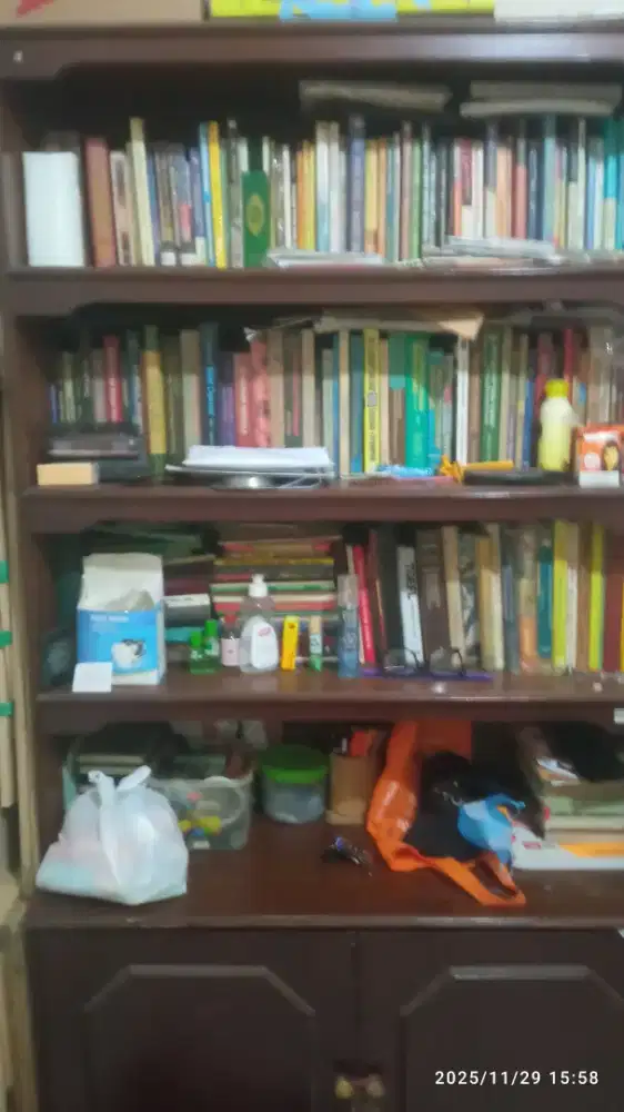 Dijual Lemari Buku