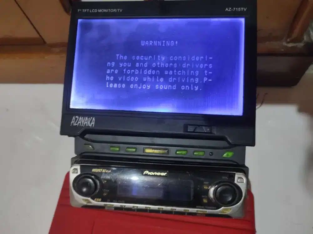 Tv mobil lipat fleksibel dan tape Pioneer