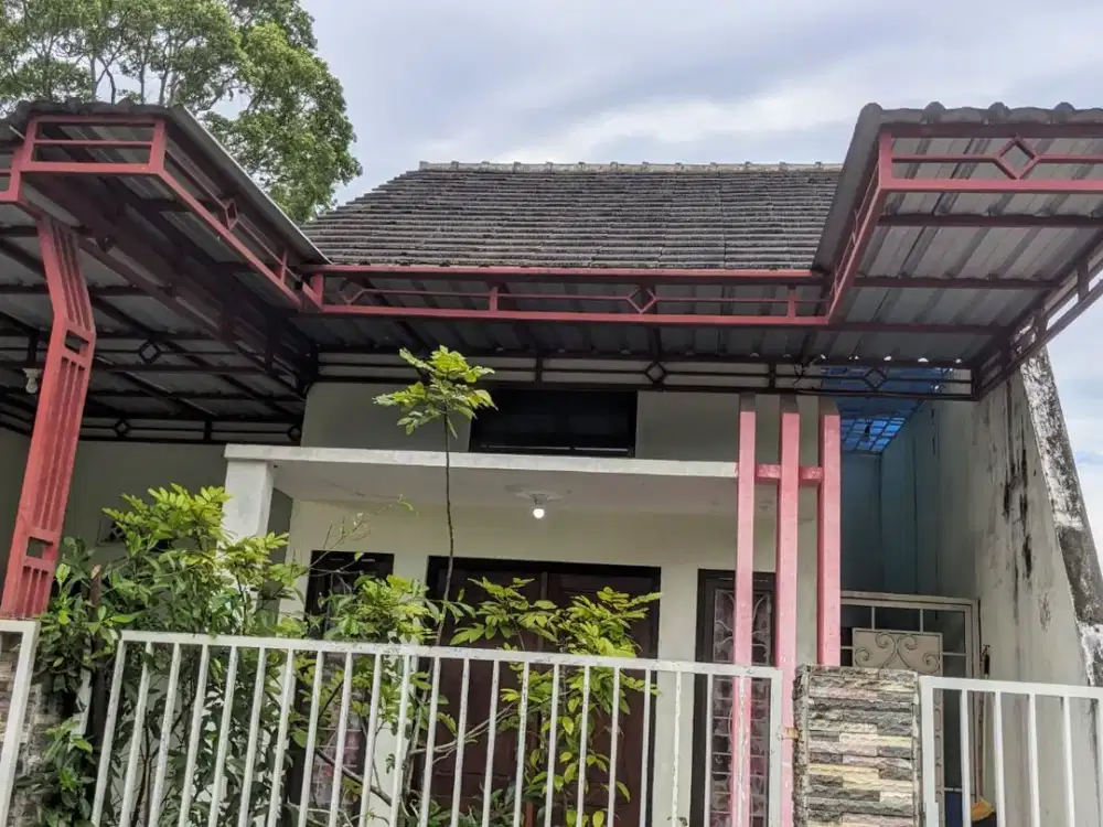 Rumah Siap huni Di Belakang gorkenarok