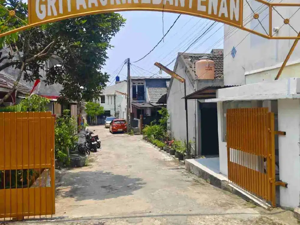 Jual cepat rumah siap huni dicluster Griya asri Kebantenan pondok aren