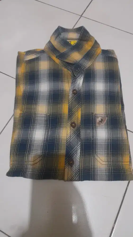 Kemeja Flanel ORI LOIS