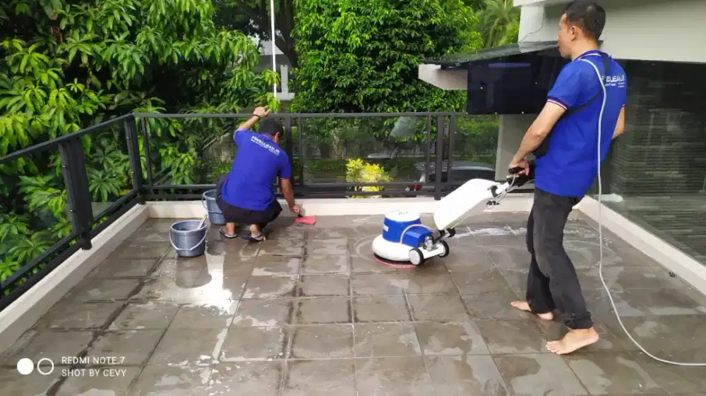 LOWONGAN KERJA SUPERVISOR CLEANING SERVICE