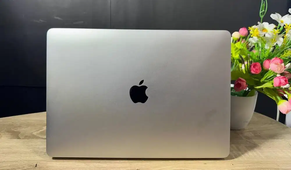 Macbook Pro M1 2020 (A2338) RAM 16GB/256GB Touchbar All Normal