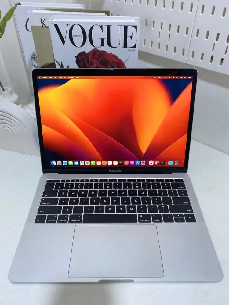 MacBook Pro 2017 13inch, 16/256GB i5 SECOND