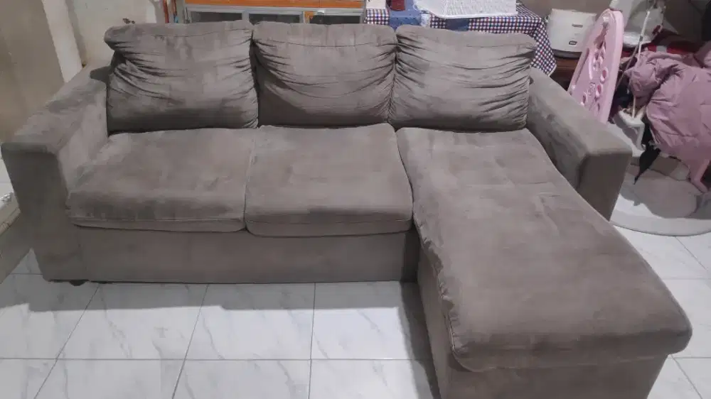 Sofa L informa bekas